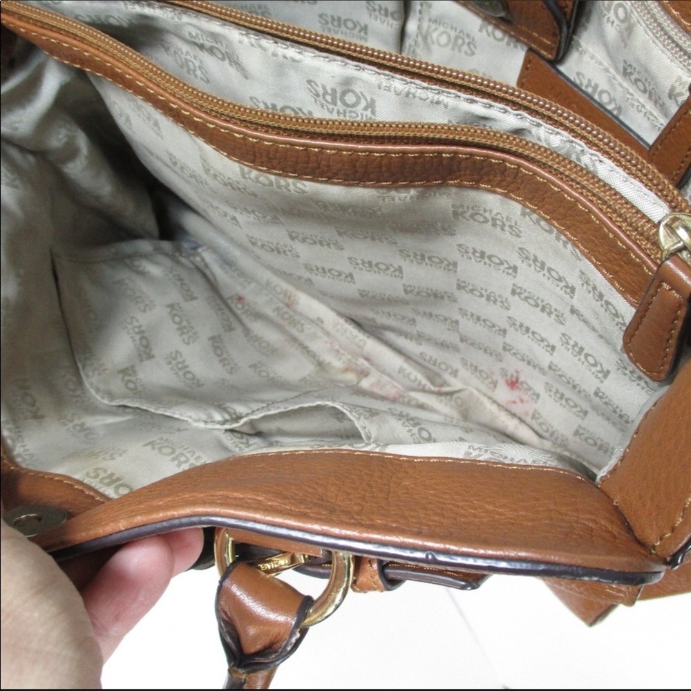 MICHAEL KORS Tan Satchel/Crossbody Bag - Picture 7 of 9